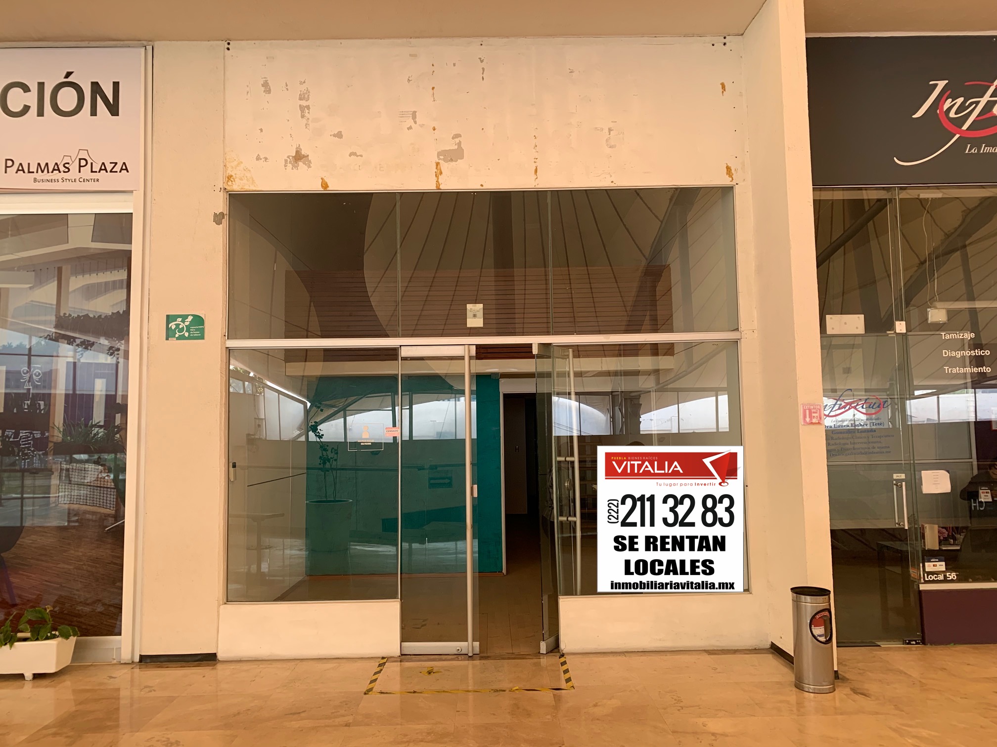 Local comercial en renta Palmas Plaza, Puebla, Puebla (planta alta)